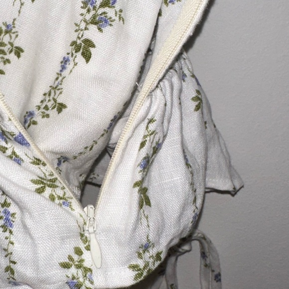 Reformation Barton Top, Sz0, White / Green Floral Corset Lace Ruffle Hem - Picture 15 of 15